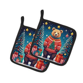 Bear Christmas Pair of Pot Holders Kitchen Heat Resistant Pot Holders Sets Oven Hot Pads for Cooking Baking BBQ, 7 1/2 x 7 1/2 (Default: Default)