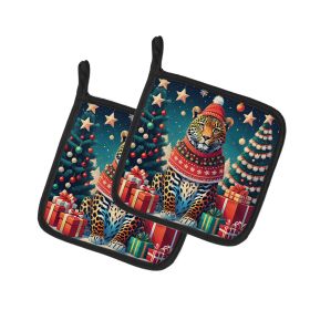 Leopard Christmas Pair of Pot Holders Kitchen Heat Resistant Pot Holders Sets Oven Hot Pads for Cooking Baking BBQ, 7 1/2 x 7 1/2 (Default: Default)